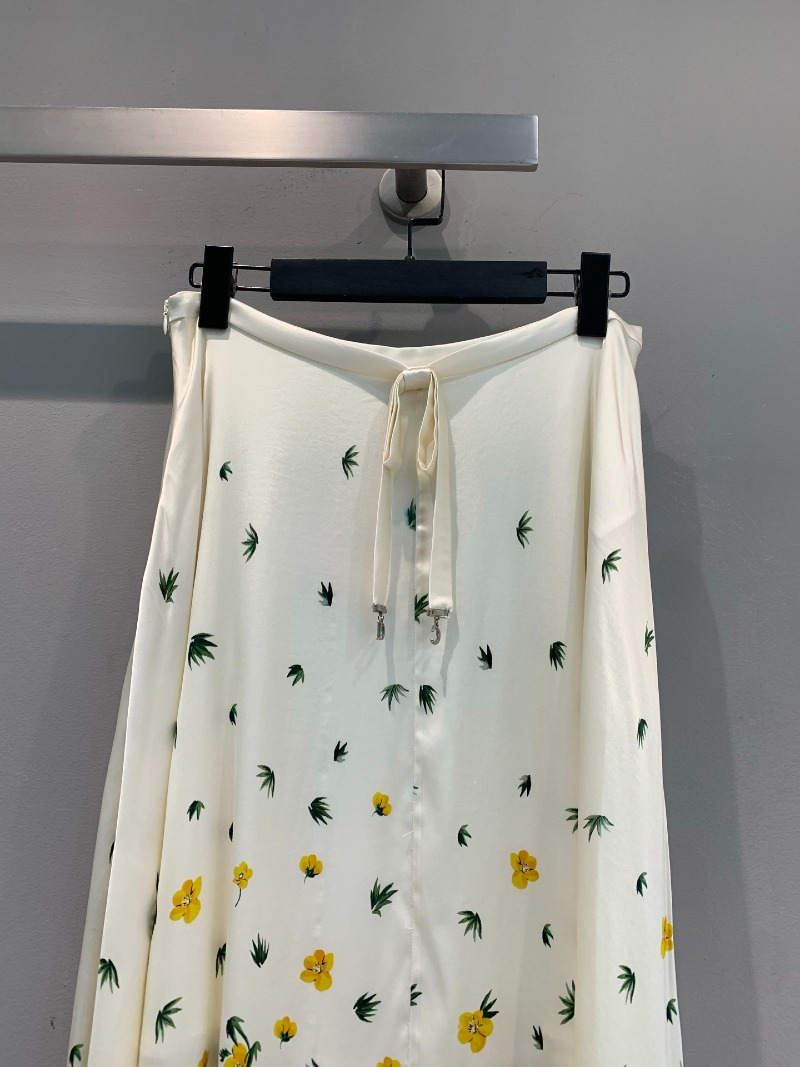 13427354453503369.jpg