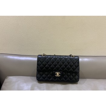 샤넬 클래식 플랩 미디움 체인 숄더백 A01112