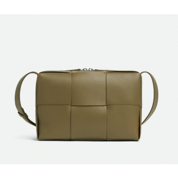 보테가베네타 731165V56A12934 남성 카메라 백