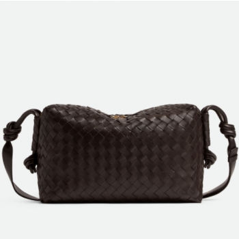 보테가 베네타 루프 인트레치아토 카프스킨 카메라백 크로스백 796619