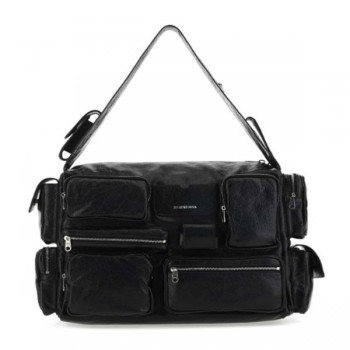 발렌시아가 슈퍼비지 라지 멀티포켓 숄더백 빅사이즈 크로스백