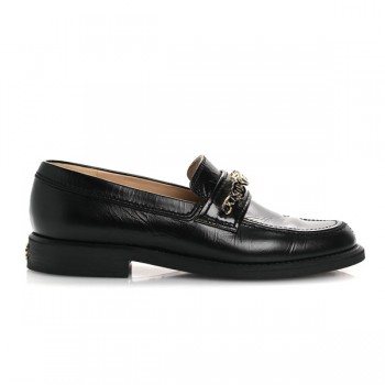 샤넬 체인 디테일 카프스킨 모카신 로퍼 블랙