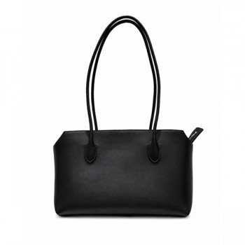 더 로우 테라스 레더 백 W1292L129